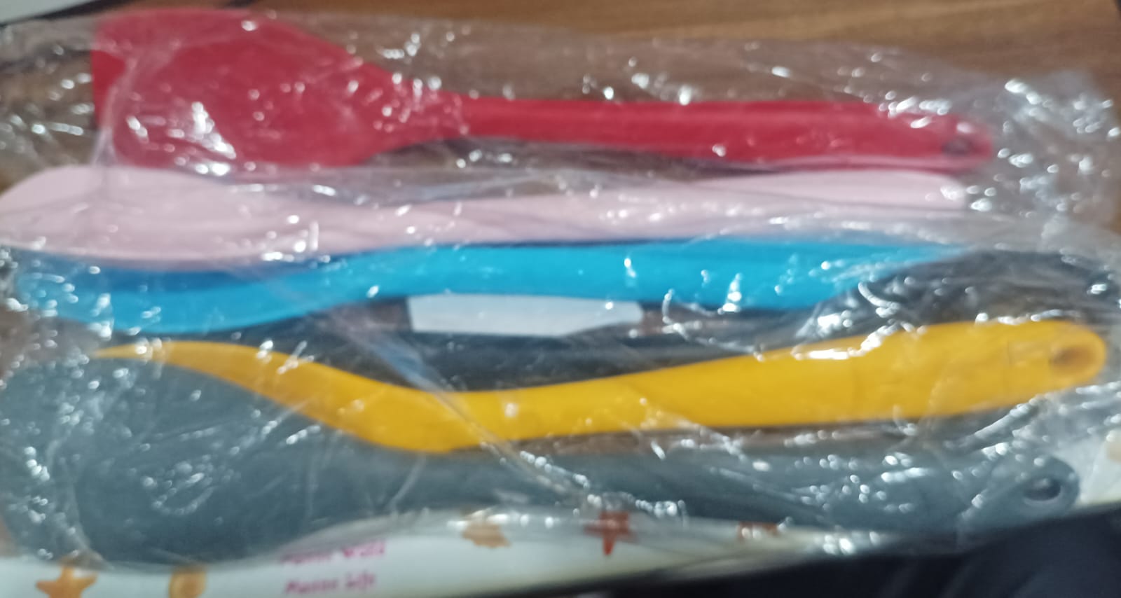 Multipurpose Silicone Spoon, Silicone Basting Spoon Non-Stick Kitchen Utensils Household Gadgets Heat-Resistant Non Stick Spoons Kitchen Cookware Items For Cooking and Baking (6 Pcs Set) Multipurpose Silicone Spoon, Silicone Basting Spoon Non-Stick Kitchen Utensils Household Gadgets Heat-Resistant Non Stick Spoons Kitchen Cookware Items For Cooking and Baking (6 Pcs Set)